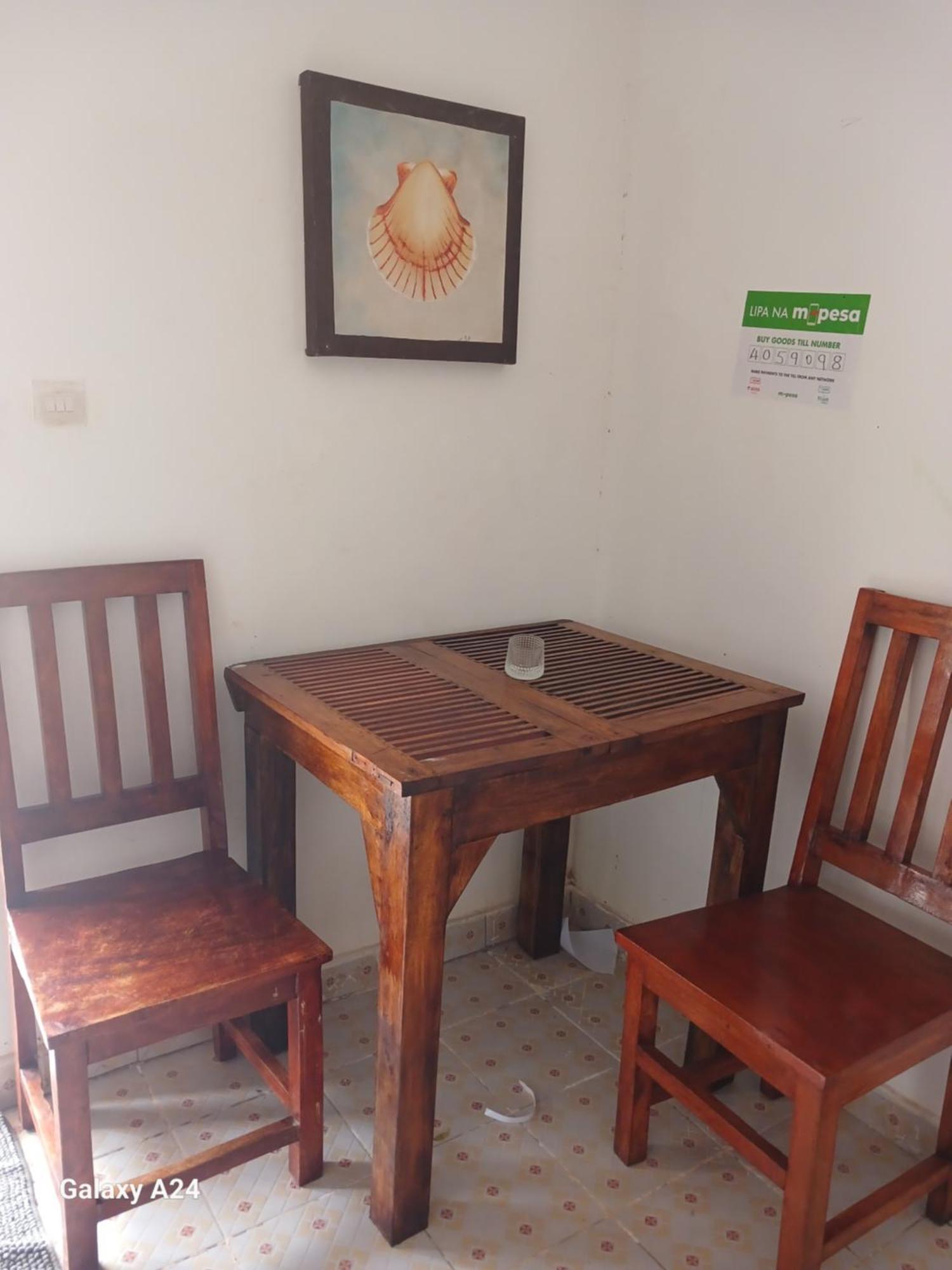 Apartamento Hideout Ukunda Exterior foto